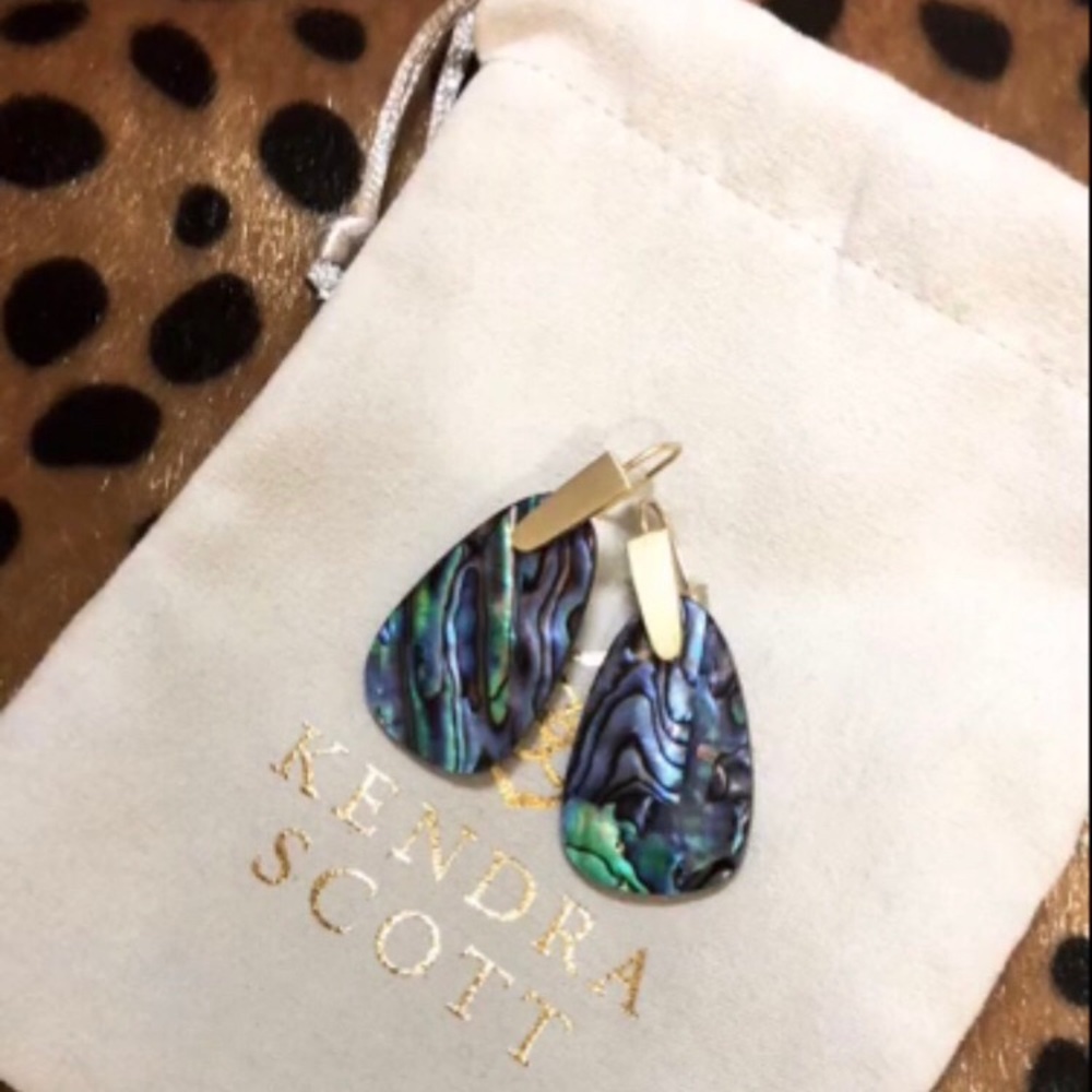 Kendra Scott Marty drop earrings in abalone shell